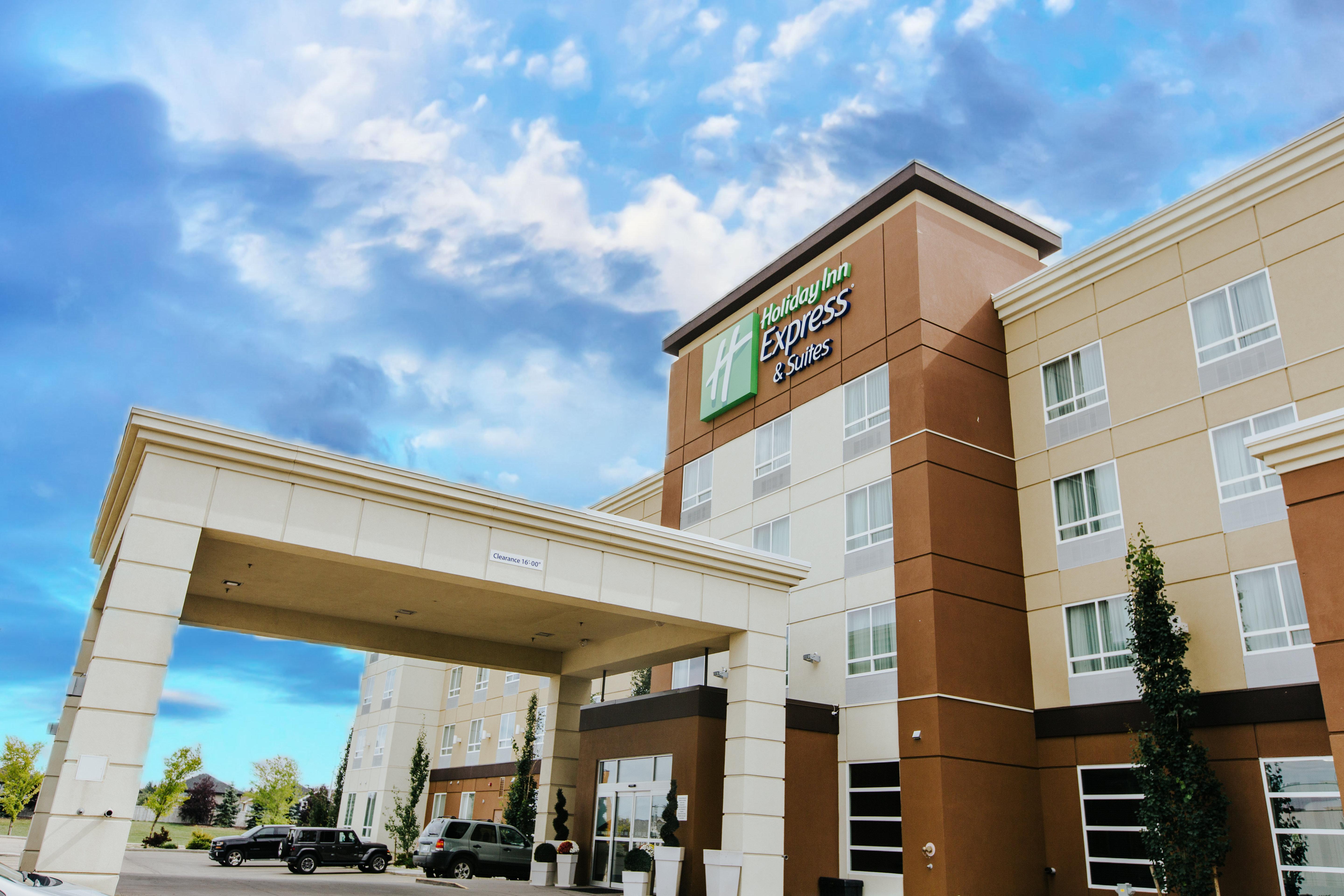 Express & - Stony Plain By Ihg Hotel