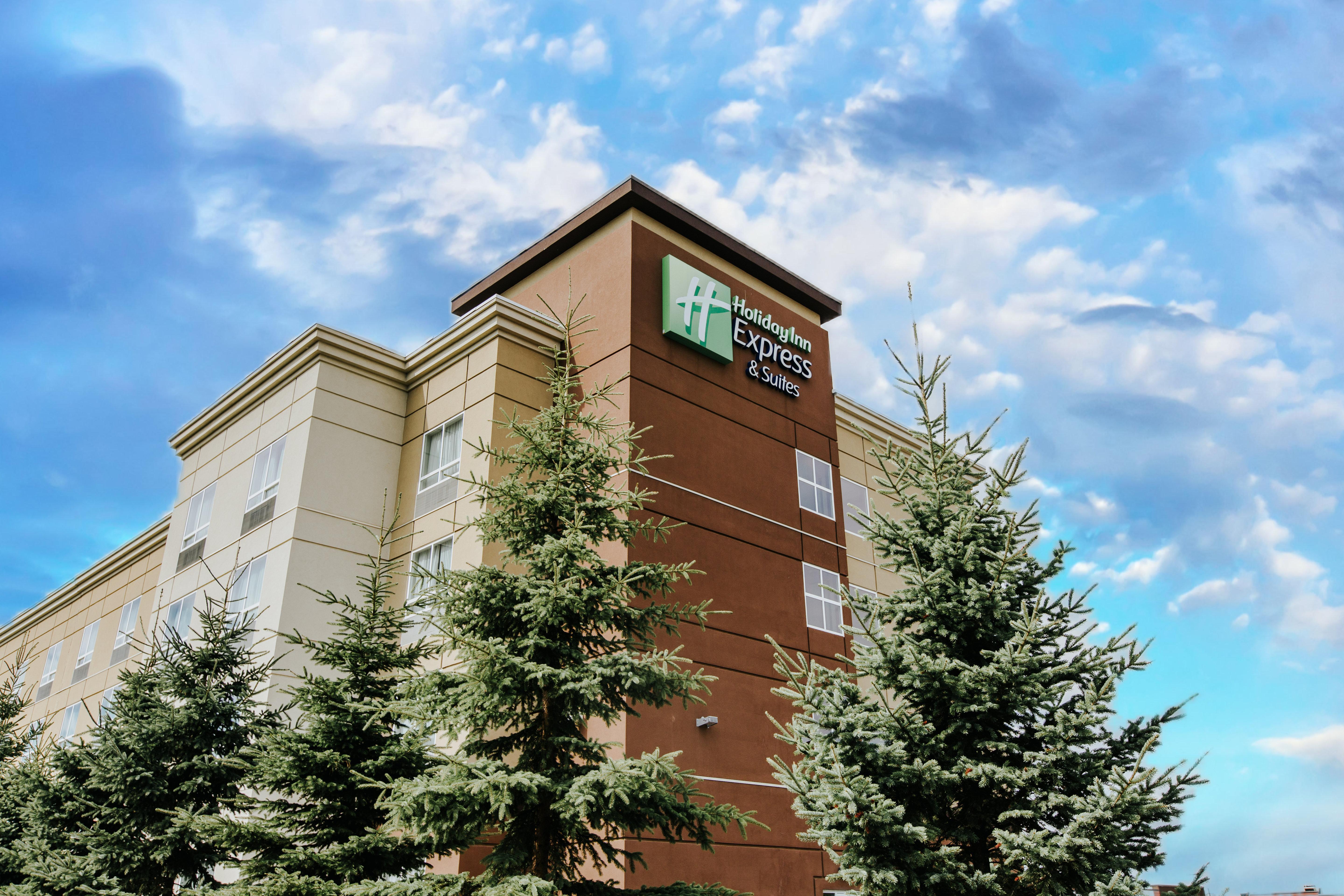 Express & - Stony Plain By Ihg 3* Spruce Grove