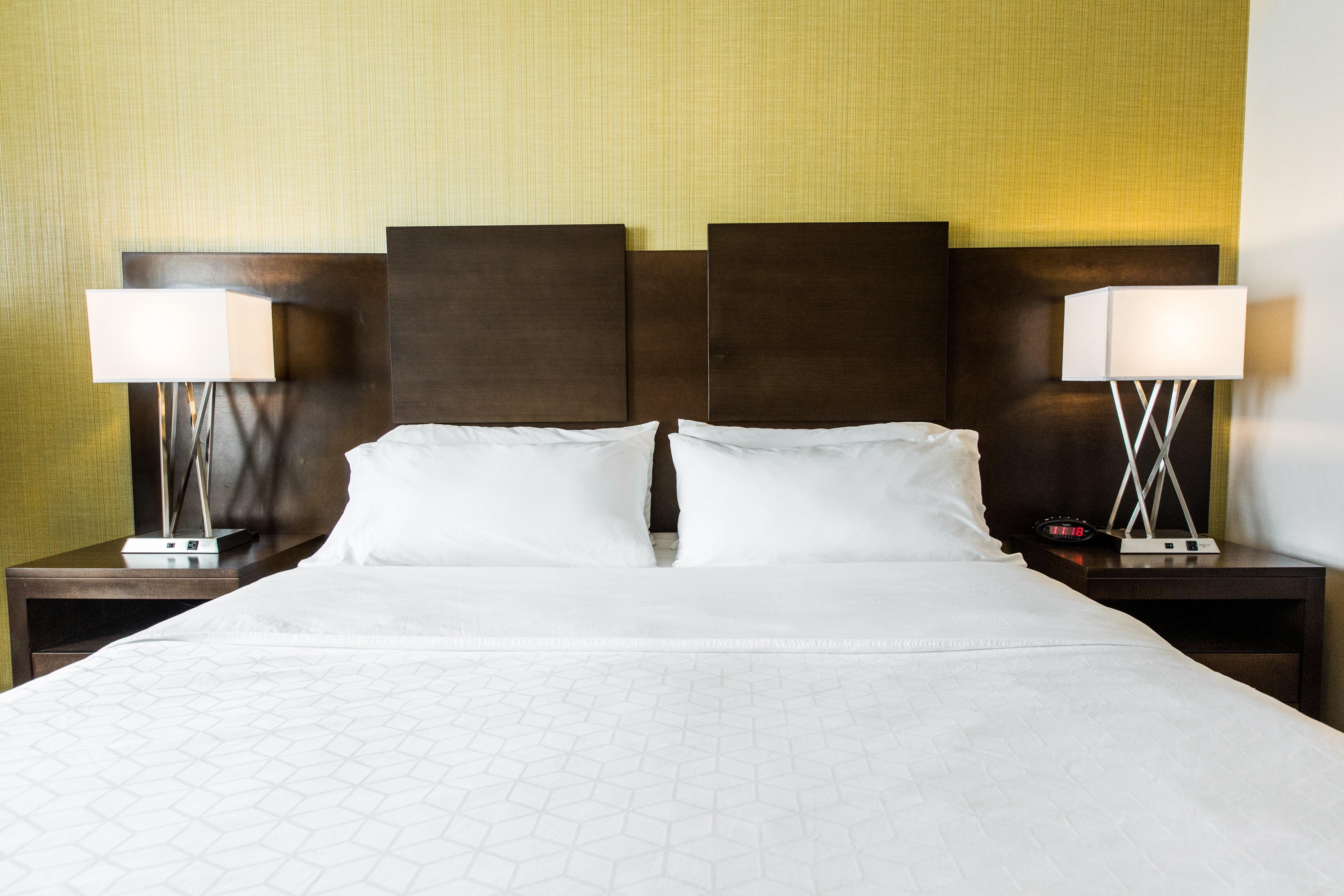 Express & - Stony Plain By Ihg Hotel Spruce Grove