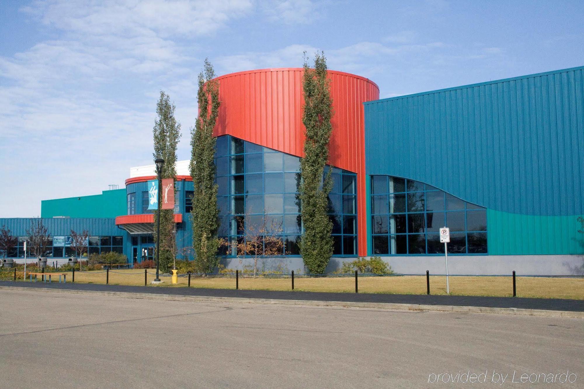 Hotel Express & - Stony Plain By Ihg